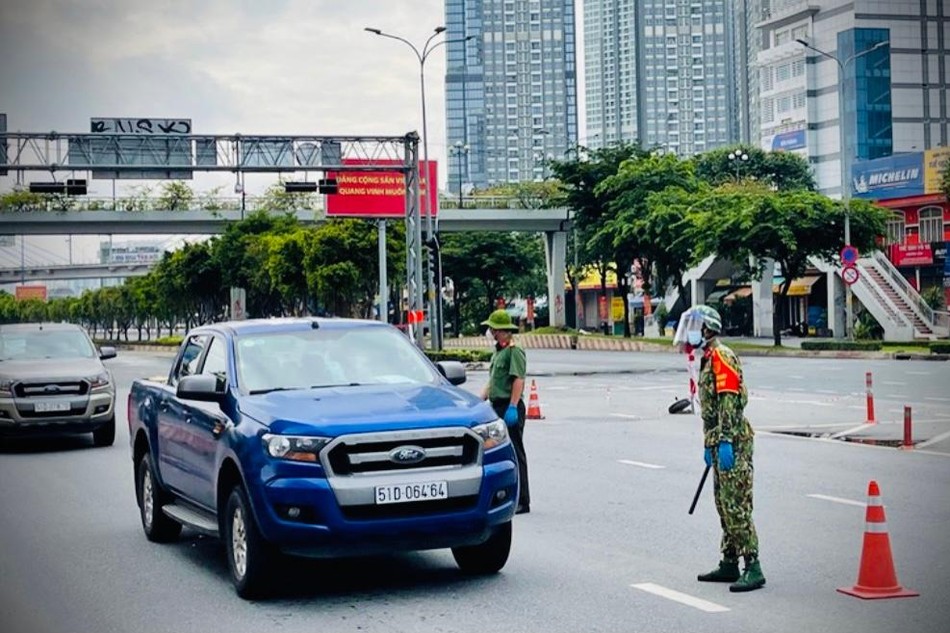 Chính phủ yêu cầu tiếp tục kiểm soát việc đi lại giữa TP.HCM và các tỉnh Long An, Bình Dương, Đồng Nai