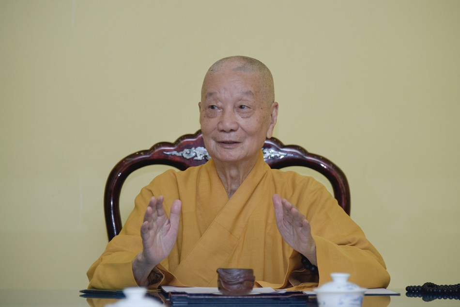 [Video] Đức Pháp chủ chủ trì phiên họp chuẩn bị cho Đại nghị lần thứ nhất của Hội đồng Chứng minh