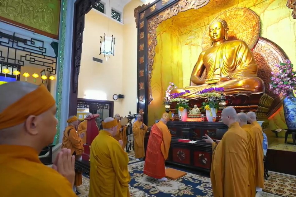 [TRỰC TIẾP] Lễ thỉnh Giác linh Trưởng lão Hòa thượng Thích Hiển Tu triều Phật, yết Tổ