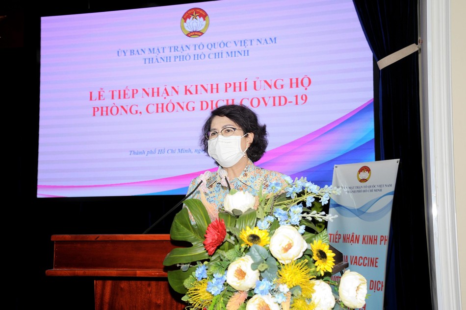 Ủy ban MTTQVN TP.HCM tiếp nhận hơn 99 tỷ đồng ủng hộ mua vắc-xin phòng chống Covid-19