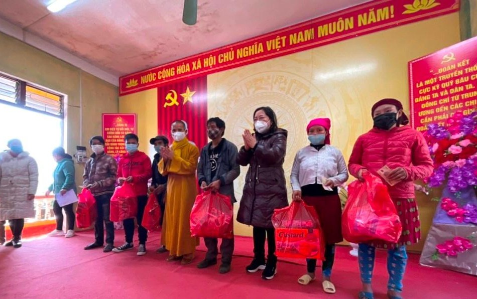"Tết yêu thương 2022" của Ban Từ thiện - Xã hội Phật giáo TP.HCM đến với bà con Hà Giang