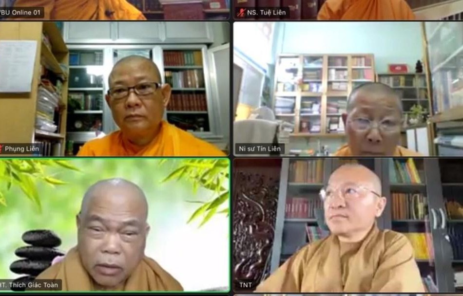 chư tôn đức tham dự phiên họp trực tuyến chiều nay. 