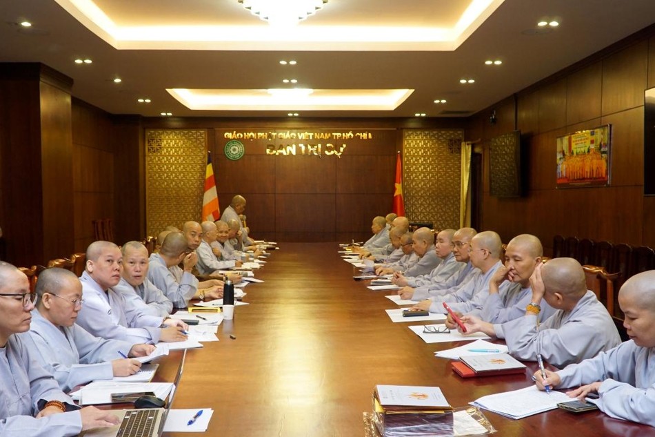 Ban Tổ chức Đại lễ tưởng niệm Đức Thánh Tổ Ni Đại Ái Đạo họp tại Việt Nam Quốc Tự