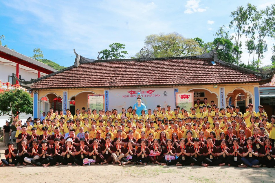 Khóa tu mùa hè với chủ đề “Tỉnh thức” tại chùa Thái Phong