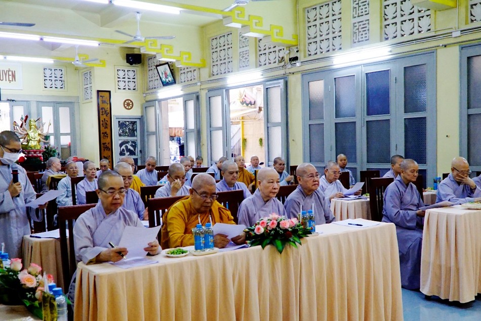 Chư Ni Phân ban Ni giới T.Ư họp tại tổ đình Từ Nghiêm vào chiều 2-12