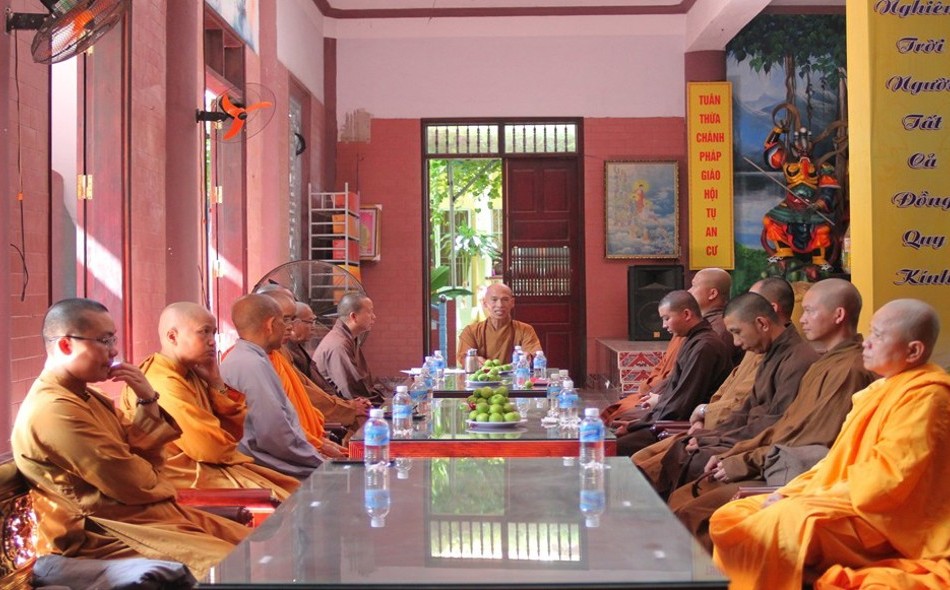 Ban Hoằng pháp GHPGVN tỉnh họp đề cử nhân sự bổ sung nửa nhiệm kỳ 2022-2027