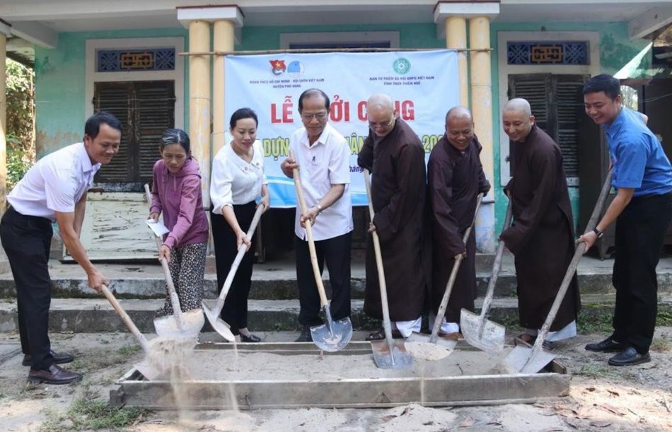 Thừa Thiên Huế: Khởi công xây dựng "nhà nhân ái" cho hộ nghèo tại H.Phú Vang