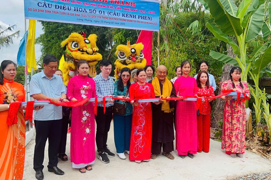 Cây cầu Diệu Hoa số 1 xã An Thạnh Nam - Ảnh: T.Q