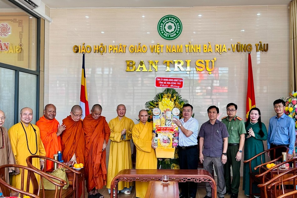 BR-VT: Lãnh đạo tỉnh thăm, chúc mừng Đại lễ Phật đản Phật lịch 2569 đến Ban Trị sự GHPGVN tỉnh