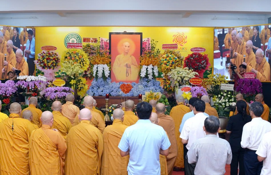 Trang nghiêm Lễ tưởng niệm Bồ-tát Thích Quảng Đức, cùng chư vị Thánh Tử đạo tại thiền viện Quảng Đức