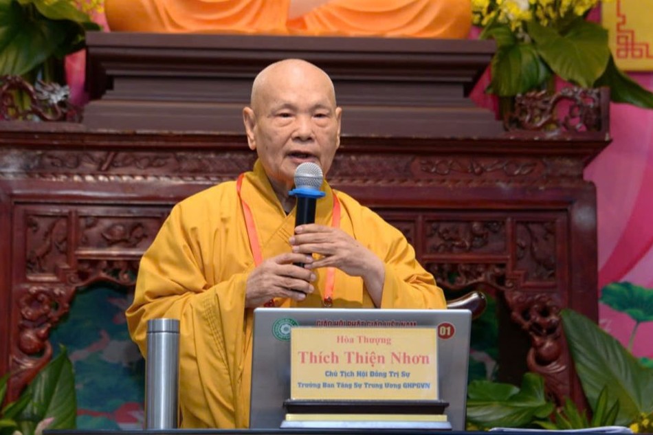 Trưởng lão Hòa thượng Thích Thiện Nhơn phát biểu chỉ đạo, đúc kết hội nghị - Ảnh: B.Toàn/BGN