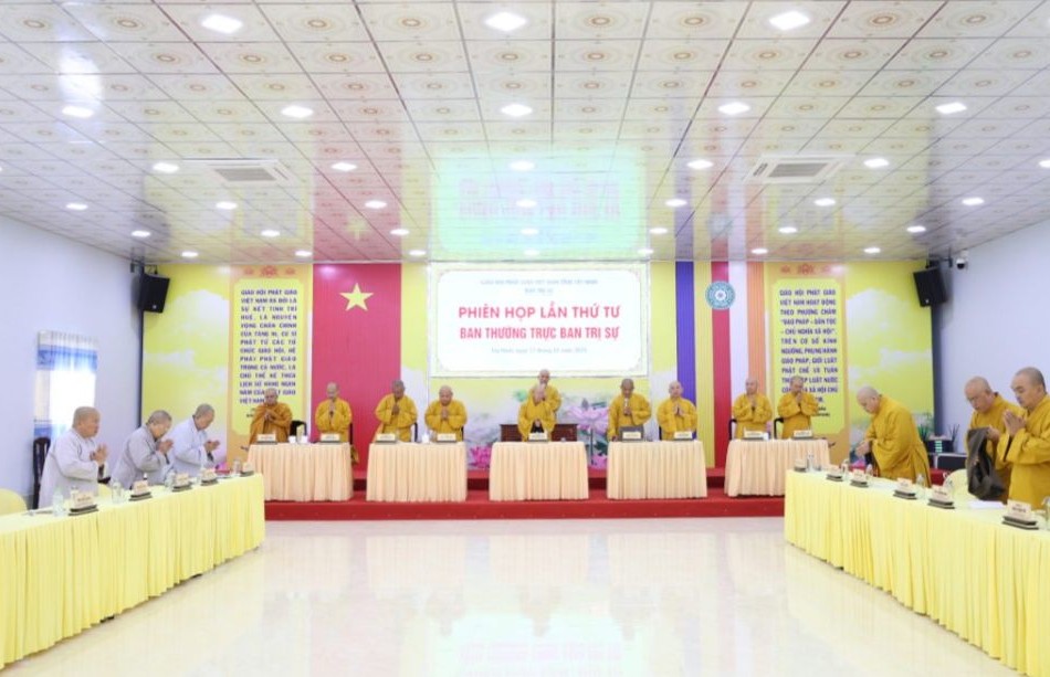 Buổi họp của Ban Thường trực tại chùa Pháp Minh