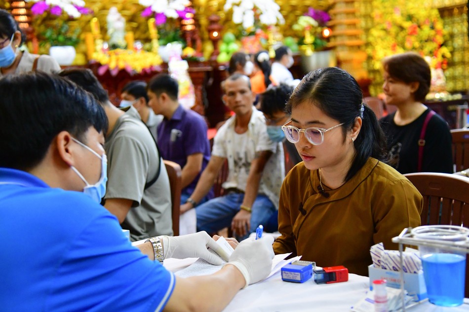 Hiến máu đầu Xuân Quý Mão tại chùa Giác Ngộ (Q.10, TP.HCM)