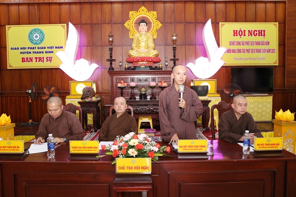 Đại đức Thích Tánh Thông phát biểu khai mạc hội nghị