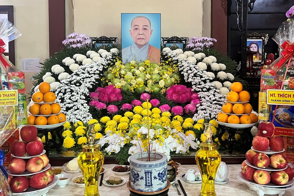 Di ảnh Ni trưởng Thích nữ Như Hòa được tôn trí tại tổ đường chùa Từ Hạnh (Q.Bình Tân, TP.HCM)