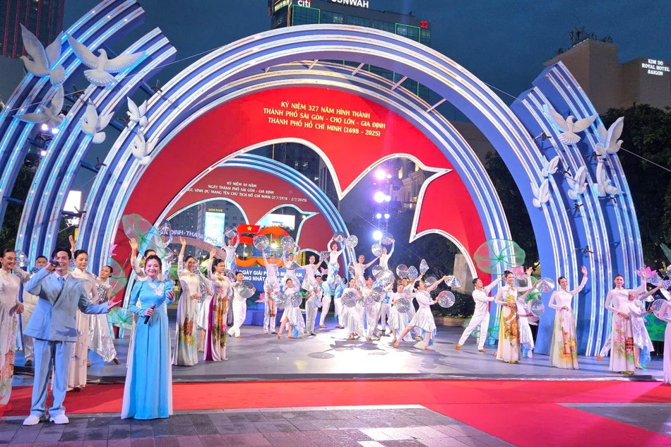 Khai mạc chuỗi hoạt động kỷ niệm 327 năm hình thành Sài Gòn - Chợ Lớn - Gia Định - TP.HCM