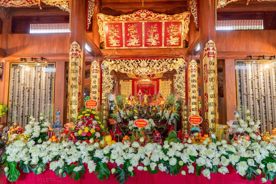 Đền thờ Chủ tịch Hồ Chí Minh và các anh hùng, liệt sĩ tại phường Đồng Hới, tỉnh Quảng Trị