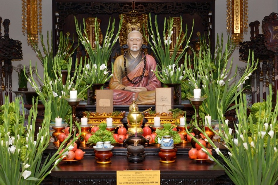 Pháp tướng Trưởng lão Hòa thượng Thích Hành Trụ tại Tổ đường chùa Viên Giác - Ảnh: Bảo Toàn/BGN