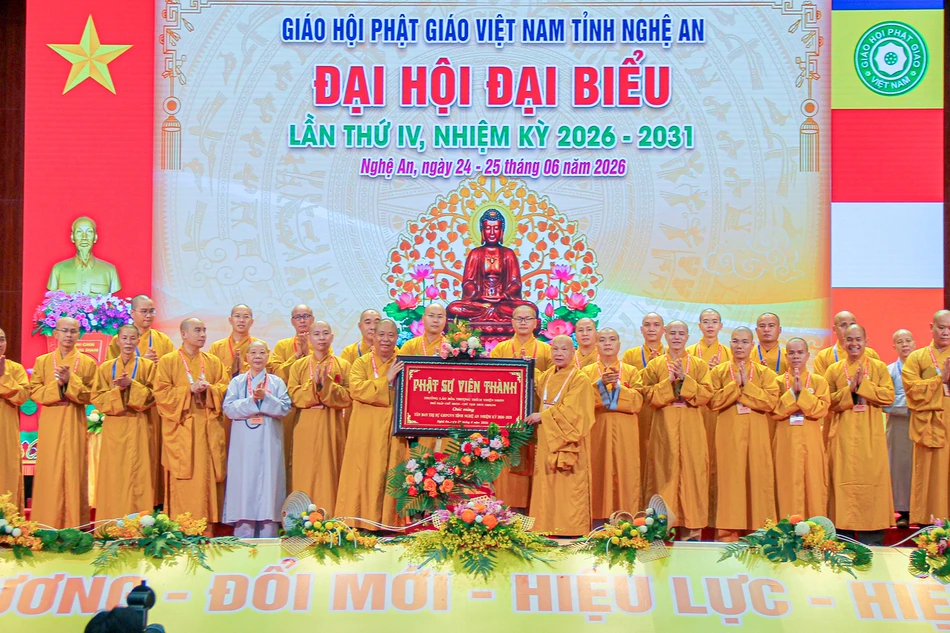 Hòa thượng Thích Thọ Lạc được suy cử tân Trưởng ban Trị sự GHPGVN tỉnh Nghệ An nhiệm kỳ 2026-2031 - Ảnh: Quảng Điền/BGN