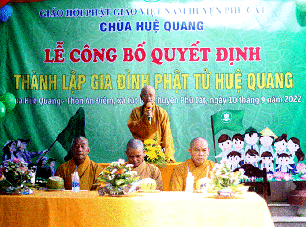 Bình Định: Gia đình Phật tử Huệ Quang nhận quyết định thành lập ...