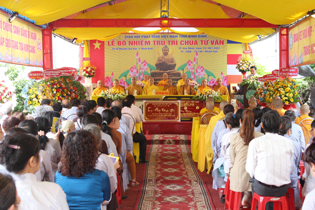 Lễ công bố và trao quyết định bổ nhiệm trụ trì chùa Từ Vân, TP.Quy Nhơn