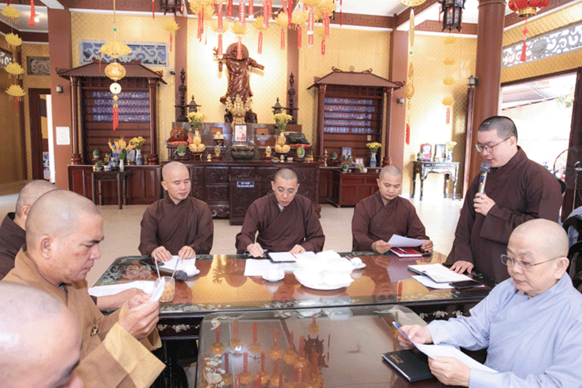 Tiền Giang: Ban Hướng dẫn Phật tử tỉnh trao quyết định chuẩn y nhân sự bổ sung
