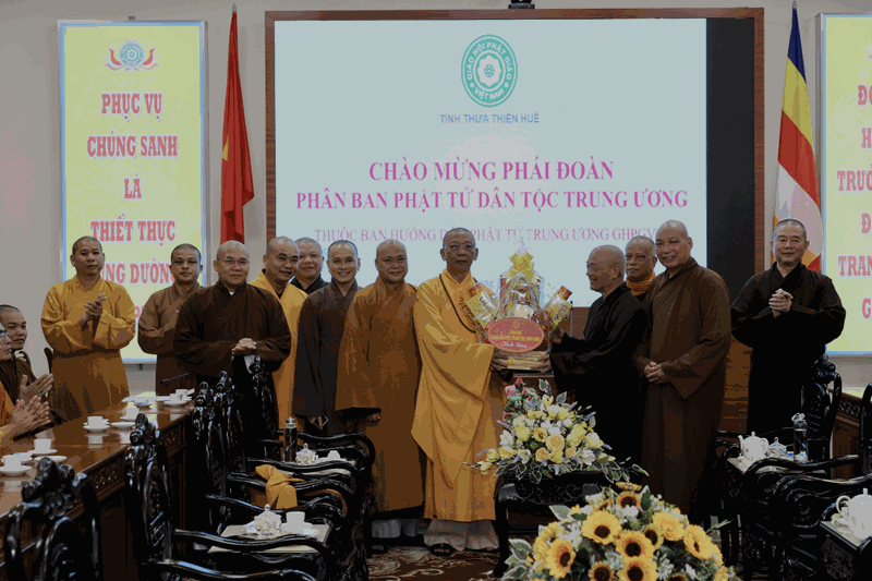 Ban Trị sự GHPGVN Thừa Thiên Huế tiếp đoàn Phân ban Phật tử dân tộc T.Ư