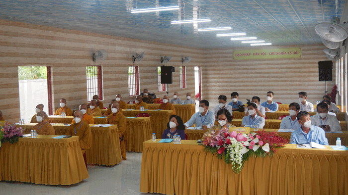 Đại biểu và đại diện các cơ quan tham dự đại hội