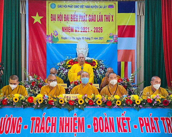 Hòa thượng Thích Huệ Minh chúc mừng chư Tăng, Ni tân Ban Trị sự huyện nhiệm kỳ 2021-2026 Hòa thượng Thích Huệ Minh chúc mừng chư Tăng, Ni tân Ban Trị sự huyện nhiệm kỳ 2021-2026