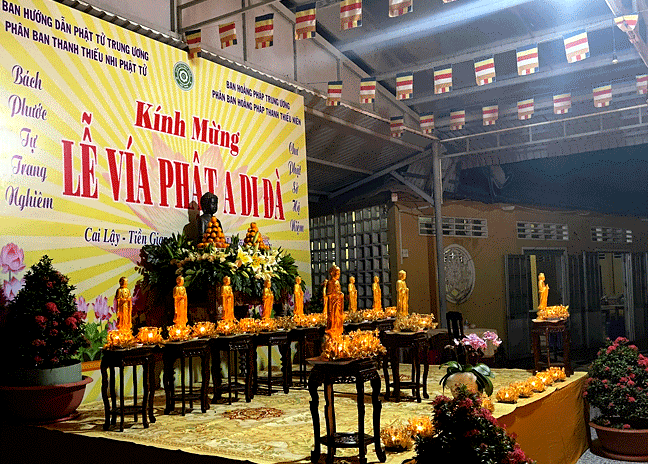 Kỷ niệm ngày vía Đức Phật A Di Đà Kỷ niệm ngày vía Đức Phật A Di Đà