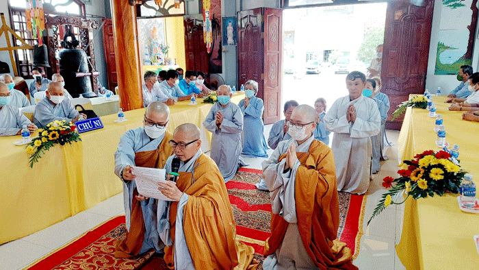 Sư cô Thích nữ Huệ Tánh phát nguyện nhận nhiệm vụ Sư cô Thích nữ Huệ Tánh phát nguyện nhận nhiệm vụ