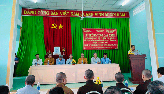 Lễ phát động trồng 2.000 cây xanh vì môi trường nông thôn mới Lễ phát động trồng 2.000 cây xanh vì môi trường nông thôn mới