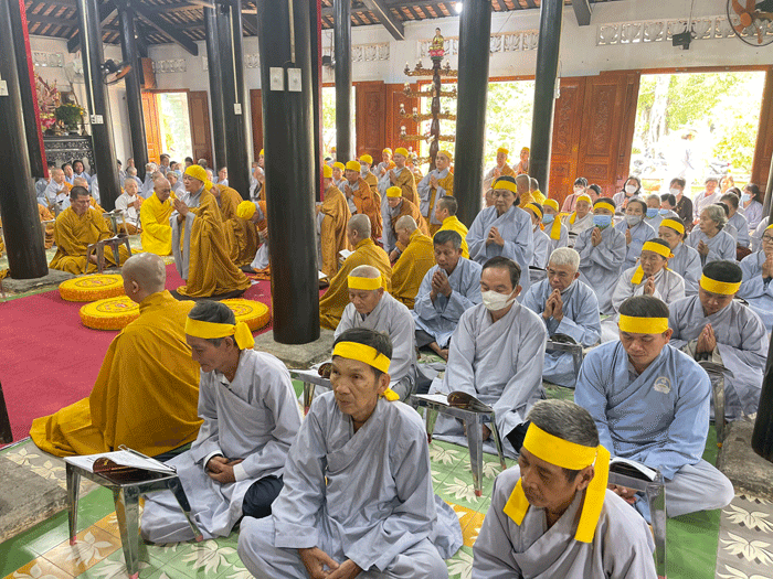 Khóa lễ trì tụng kinh cầu nguyện tại Sắc tứ Linh Thứu Khóa lễ trì tụng kinh cầu nguyện tại Sắc tứ Linh Thứu