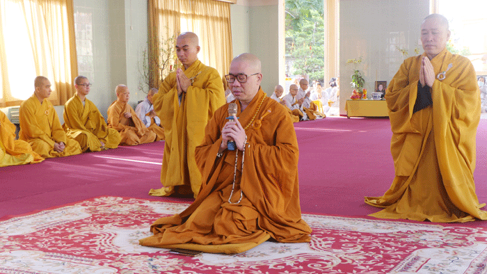Thượng tọa Thích Quảng Lộc Thượng tọa Thích Quảng Lộc