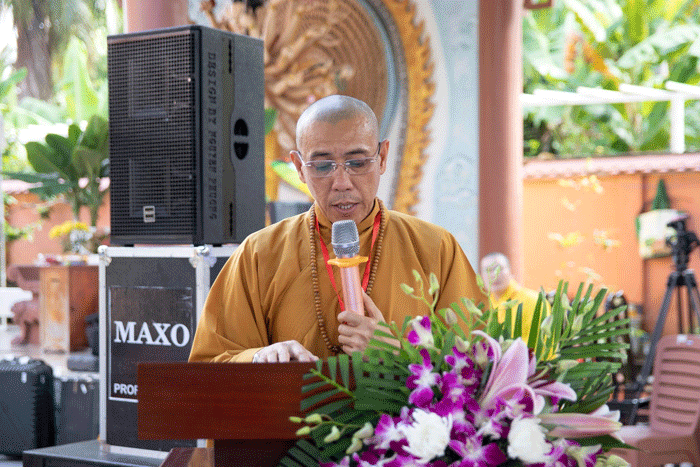 Thượng tọa Thích Thiện Lưu phát biểu khai mạc Thượng tọa Thích Thiện Lưu phát biểu khai mạc