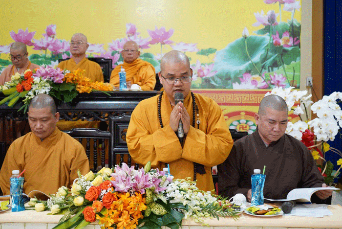 Đại đức Thích Huệ Phát phát biểu khai mạc Đại đức Thích Huệ Phát phát biểu khai mạc