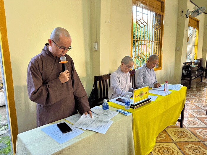 Đại đức Thích Nhuận Nghĩa báo các hoạt động Phật sự thời gian qua Đại đức Thích Nhuận Nghĩa báo các hoạt động Phật sự thời gian qua