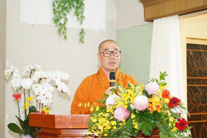 Thượng tọa Thích Quảng Lộc phát biểu khai mạc Thượng tọa Thích Quảng Lộc phát biểu khai mạc