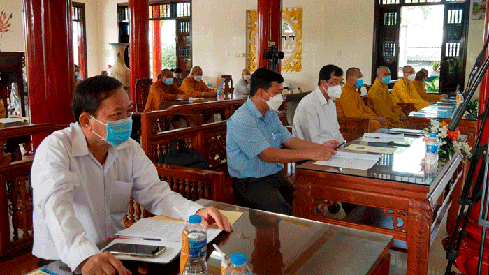 Đại biểu chính quyền tham dự hội nghị Đại biểu chính quyền tham dự hội nghị