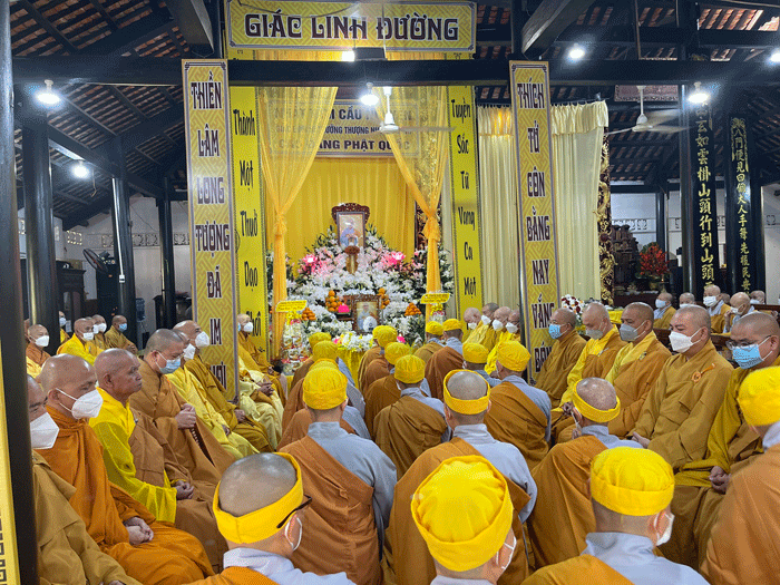 Quang cảnh buổi lễ Quang cảnh buổi lễ