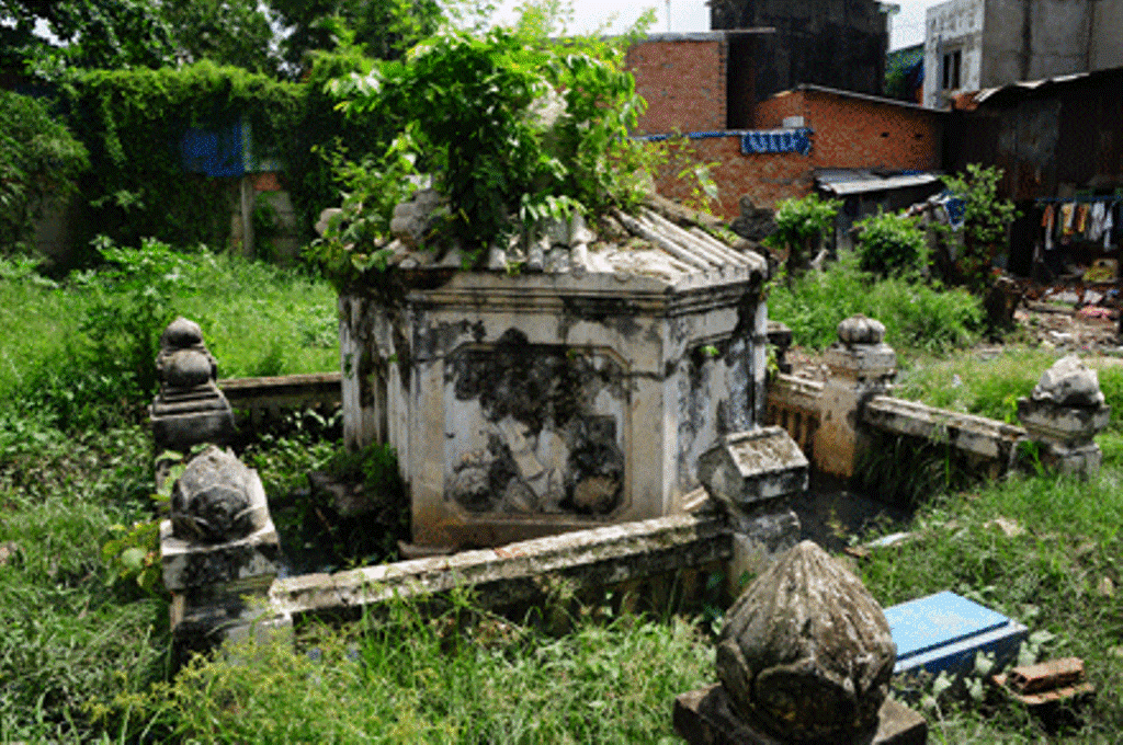 Một di tích bị xuống cấp trầm trọng đã lâu nhưng công tác bảo tồn vẫn còn đang bỏ ngõ.