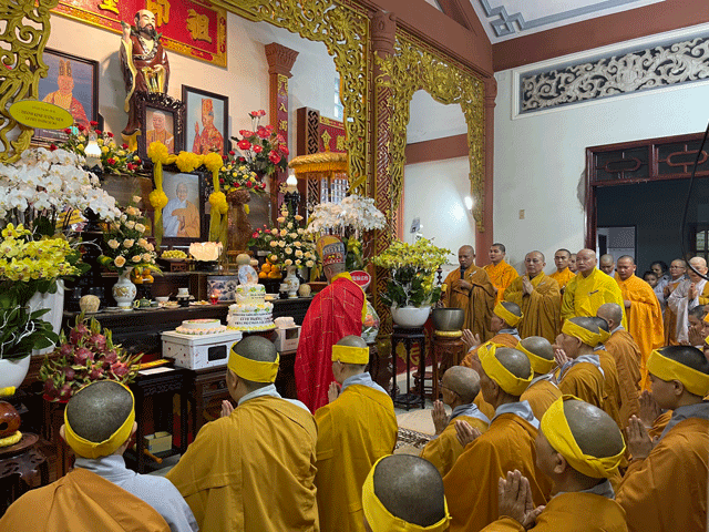 Trợ tiến Giác linh cầu nguyện cố Ni Trưởng cao đăng thượng phẩm, quả chứng vô sanh