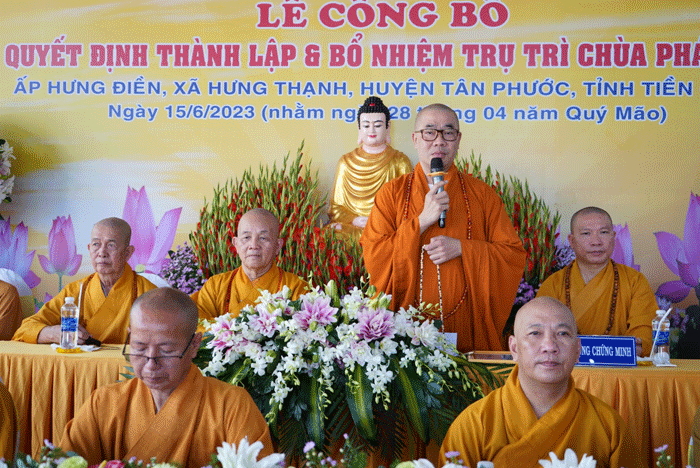 Thượng tọa Thích Quảng Lộc, Trưởng ban Trị sự GHPGVN tỉnh phát biểu chỉ đạo