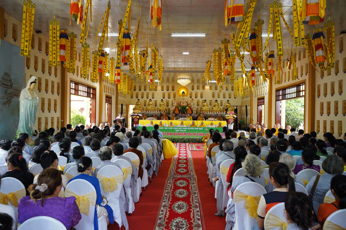 Quang cảnh buổi công bố quyết định