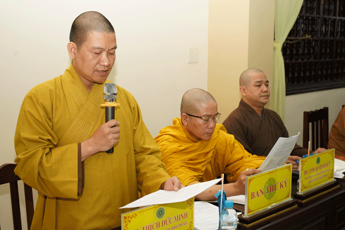 Đại đức Thích Đức Minh báo cáo hoạt động Phật sự quý I-2024