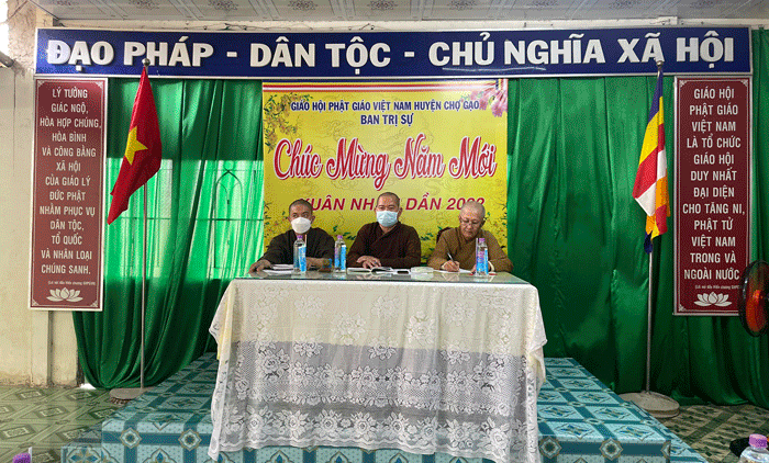 Chủ tọa phiên họp
