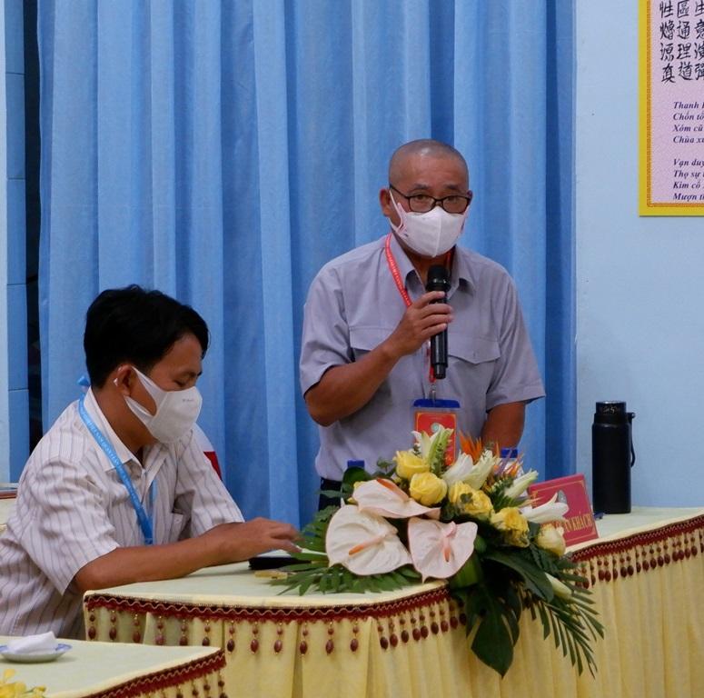 Ông Bùi Thế Hùng đại diện các cơ quan chức năng quận 1 phát biểu góp ý Ông Bùi Thế Hùng đại diện các cơ quan chức năng quận 1 phát biểu góp ý