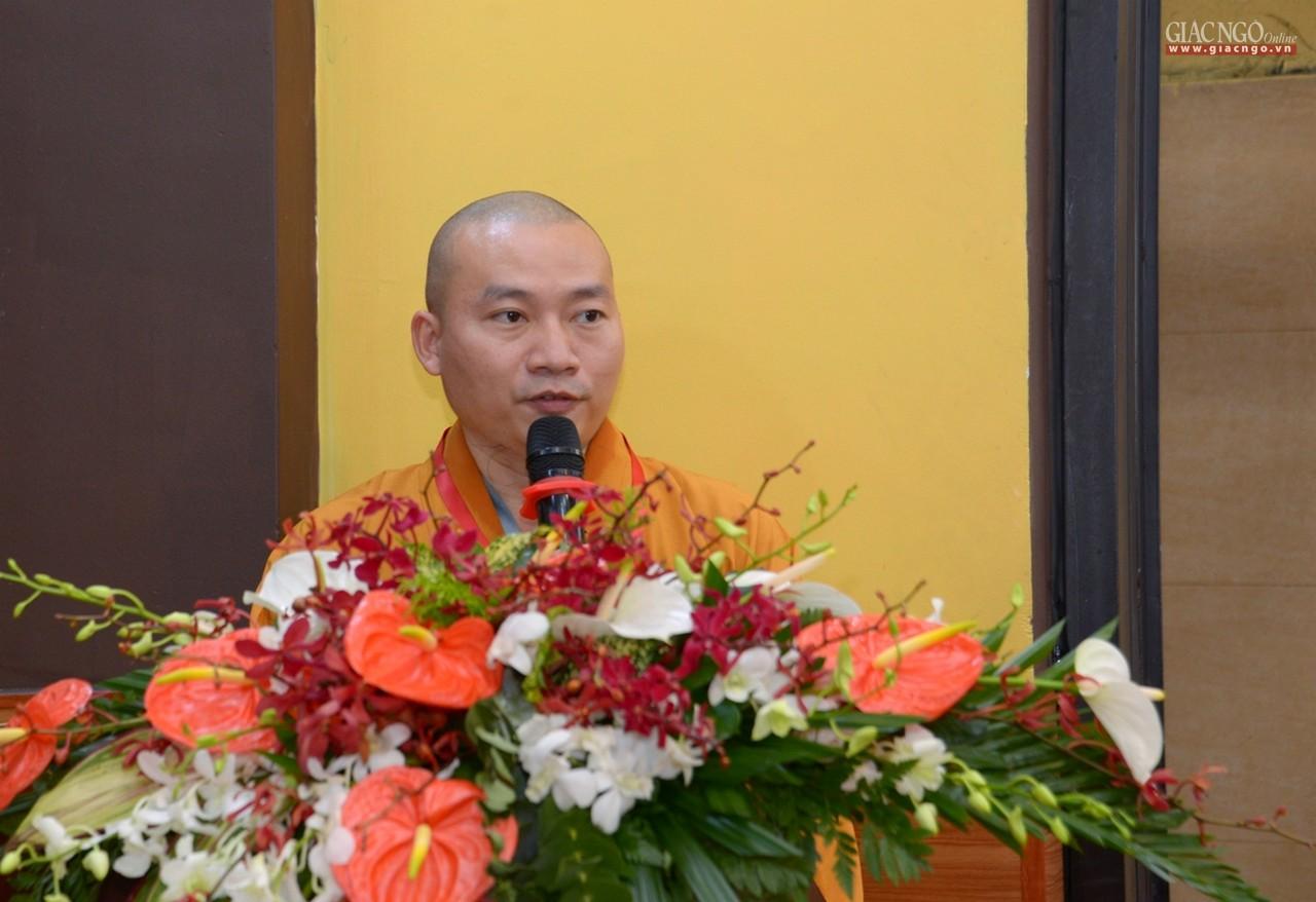 Đại đức Thích Đồng Lợi thông qua dự thảo nghị quyết đại hội Đại đức Thích Đồng Lợi thông qua dự thảo nghị quyết đại hội