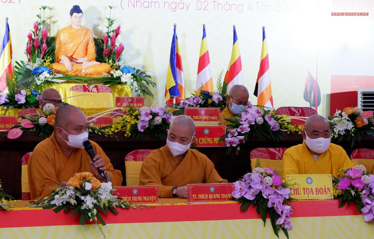 Đại đức Thích Trung Nguyện bổ sung nhiều ý kiến đóng góp trong công tác khen thưởng Đại đức Thích Trung Nguyện bổ sung nhiều ý kiến đóng góp trong công tác khen thưởng