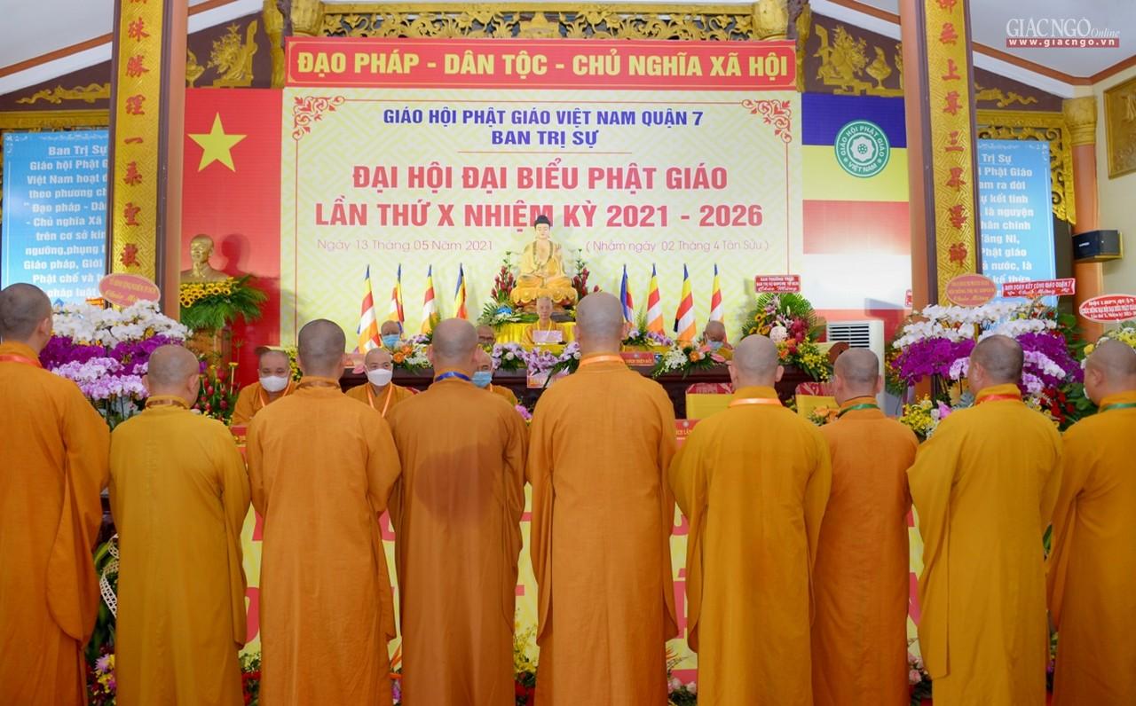 Tân Ban trị sự nhiệm kỳ 2021-2026 ra mắt đại hội Tân Ban trị sự nhiệm kỳ 2021-2026 ra mắt đại hội